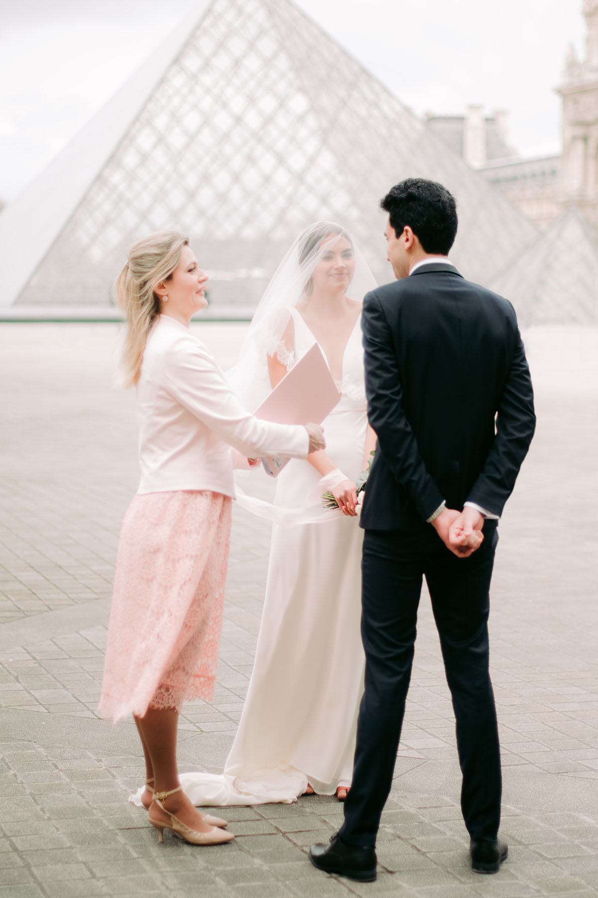 ils danse pour leur mariage